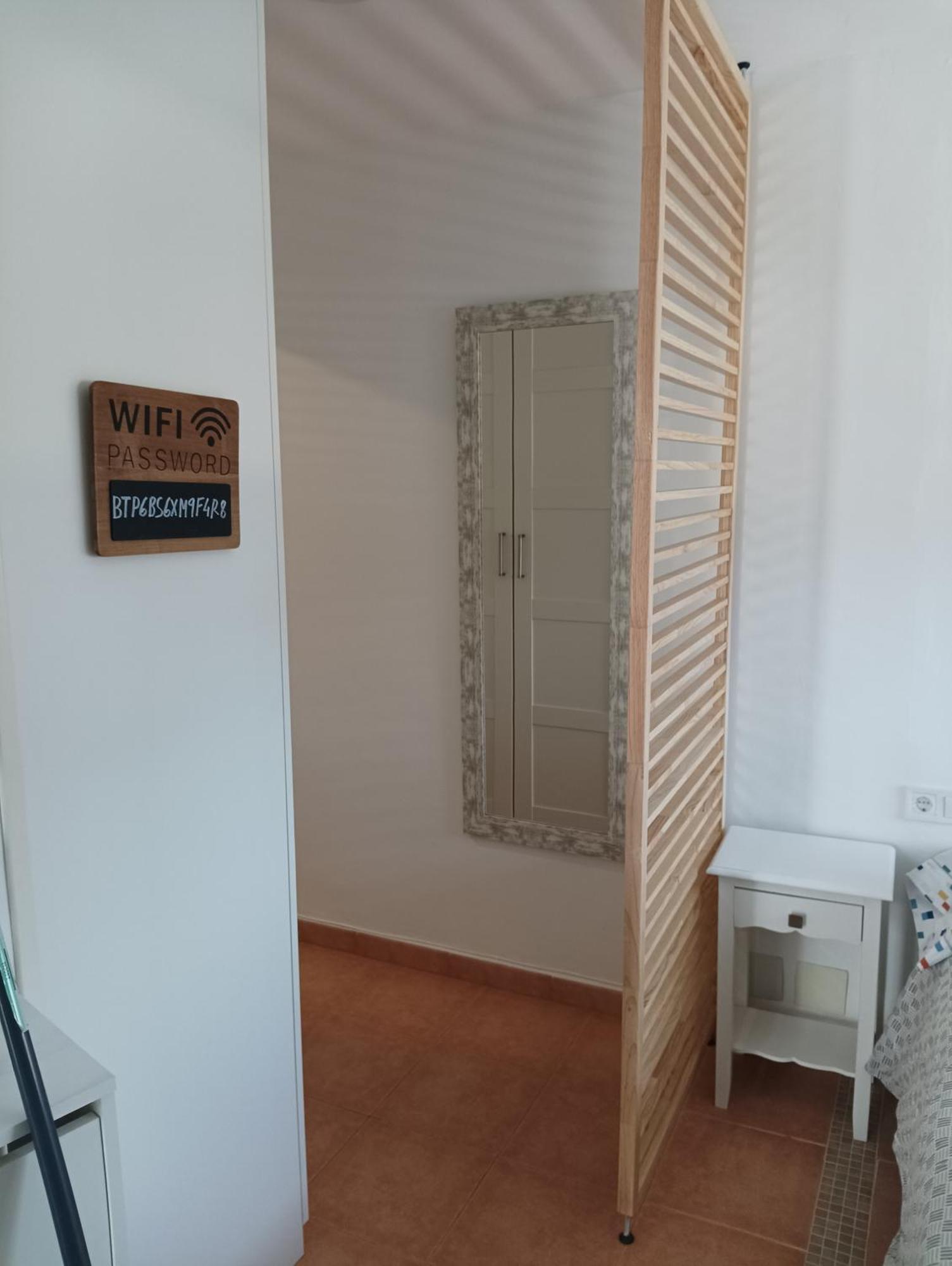 Luminoso Estudio Muy Cerca De La Playa Apartment Benalmádena Exterior photo
