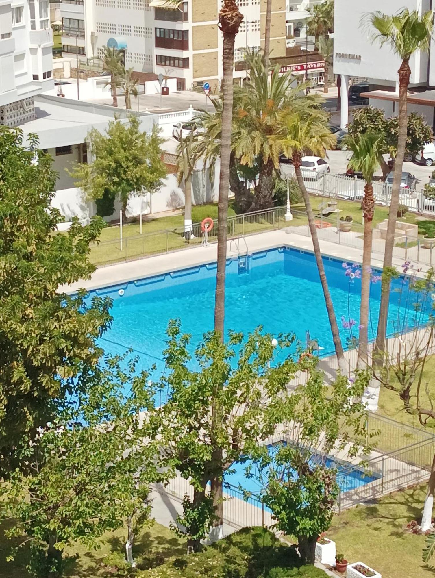 Luminoso Estudio Muy Cerca De La Playa Apartment Benalmádena Exterior photo